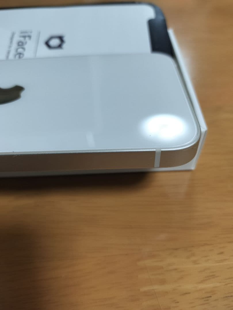 【美品】iPhone 13 mini スターライト 256GB SIMフリー