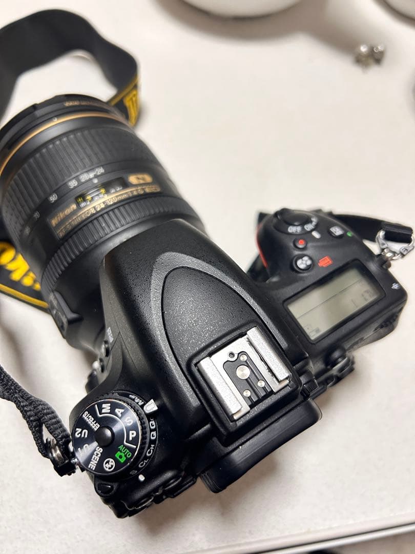 Nikon D750 デジタル一眼レフカメラ、24-120mmレンズ