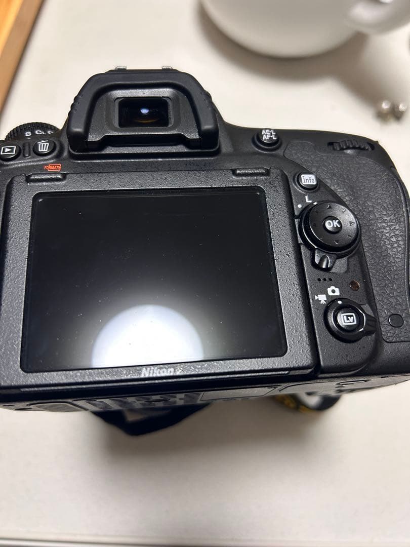 Nikon D750 デジタル一眼レフカメラ、24-120mmレンズ