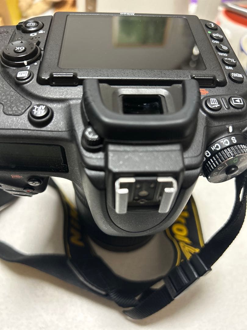 Nikon D750 デジタル一眼レフカメラ、24-120mmレンズ