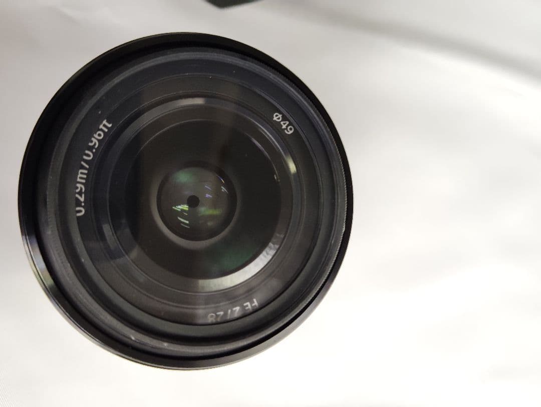 SONY FE 28mm F2 レンズ 　中古品