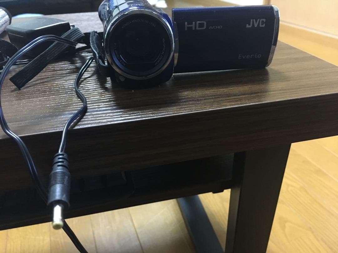 ビデオカメラ　jvc Everio
