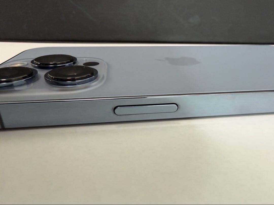 iPhone 13 Pro 256GB シエラブルー SIMフリー　美品