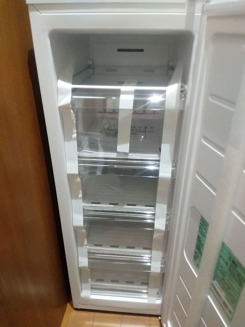 引取限定 アイリス IRIS スリム冷凍庫 80L ホワイト IUSN-8A-W