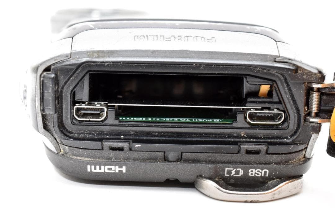 フジフィルム　FUJIFILM FinePix XP140《防水カメラ》