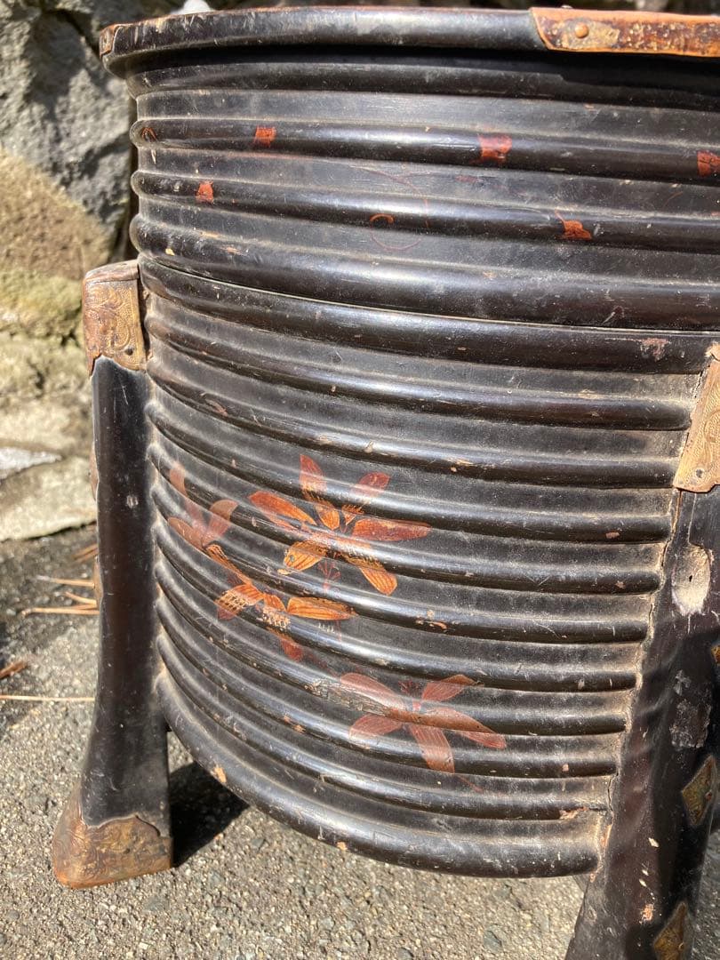 アイヌ　シントコ　行器　漆工 北海道　木製漆塗