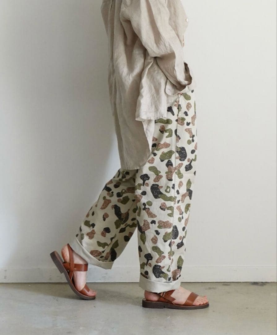美品⭐︎今季⭐︎イチアンティークス カモフラージュ チノパン