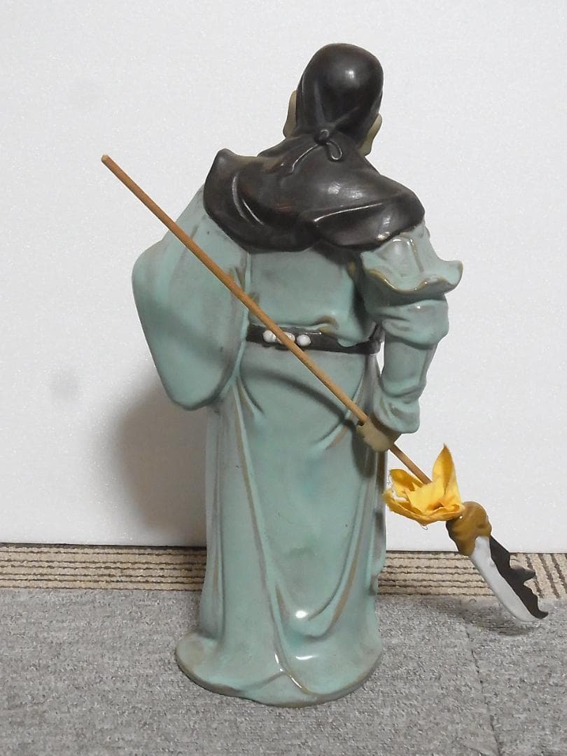 関羽像　置物　三国志　　中国