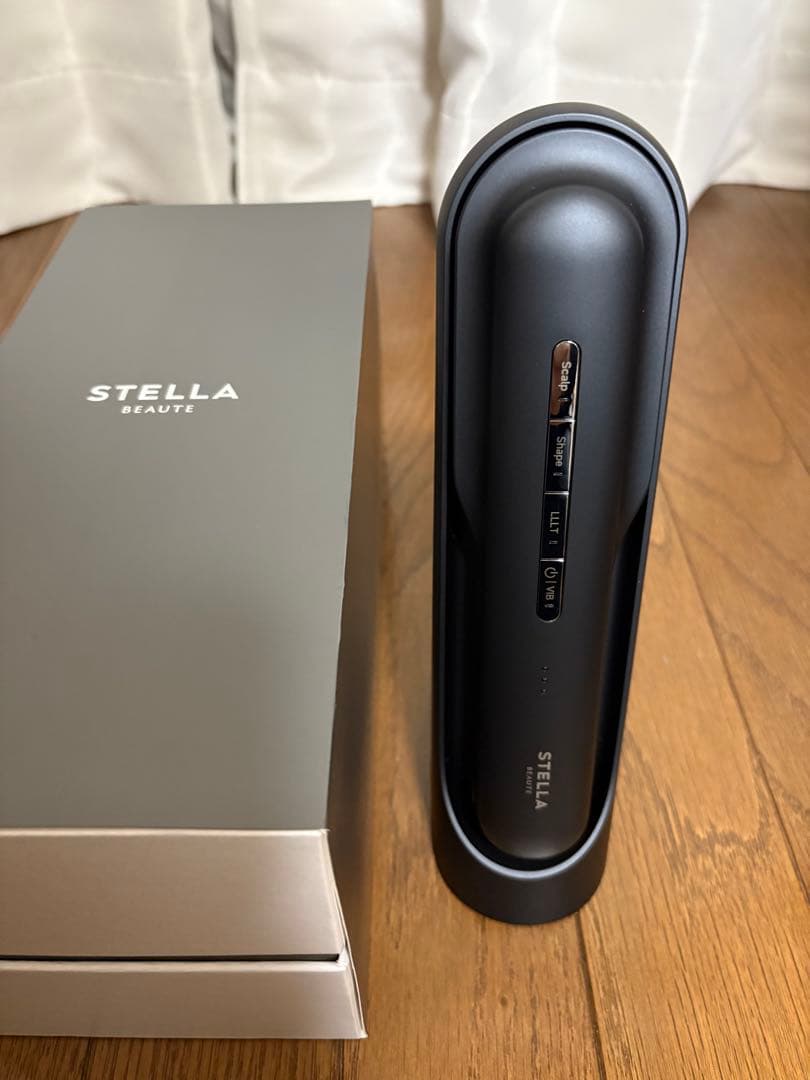 STELLA BEAUTE PRO美顔器 LLLT搭載 モンサントグレー美品