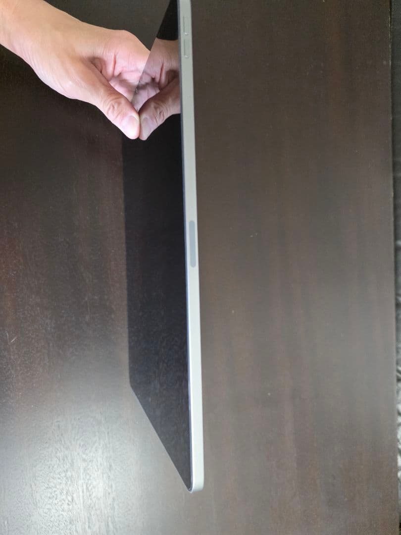 iPad Pro M2 12.9インチ 512GB、ロジクールコンボタッチ