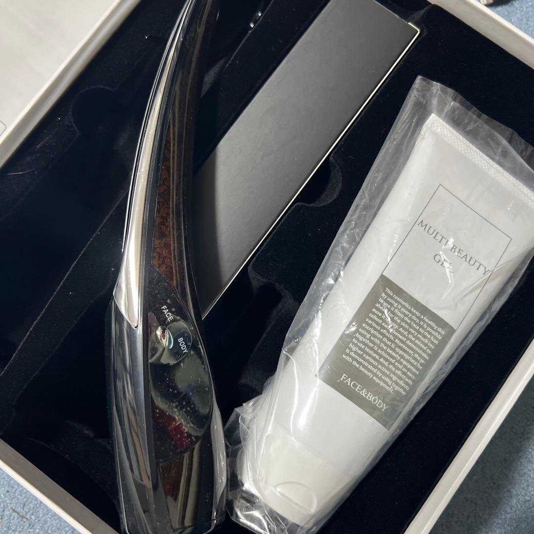 パイラナイト　PYR KNIGHT美顔器