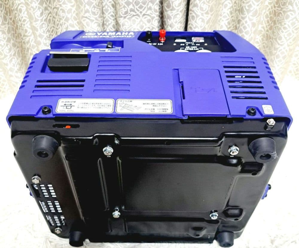✨ほぼ未使用品✨ヤマハ　カセットガスインバータ発電機 EF900iSGB