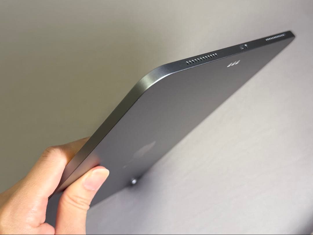 iPad本体 iPad air M3 space gray 128gb WiFi