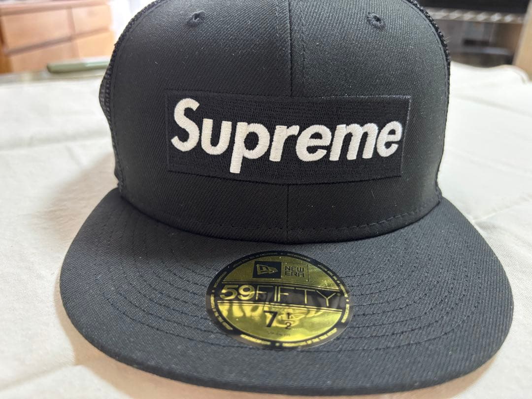 ニューエラ　帽子　【ニューエラ シュプリーム】　supreme ロゴ 71/2