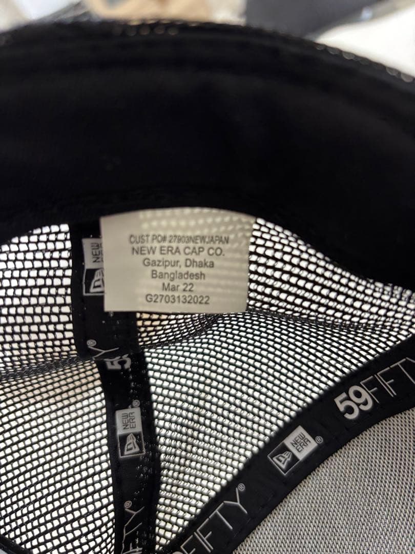 ニューエラ　帽子　【ニューエラ シュプリーム】　supreme ロゴ 71/2