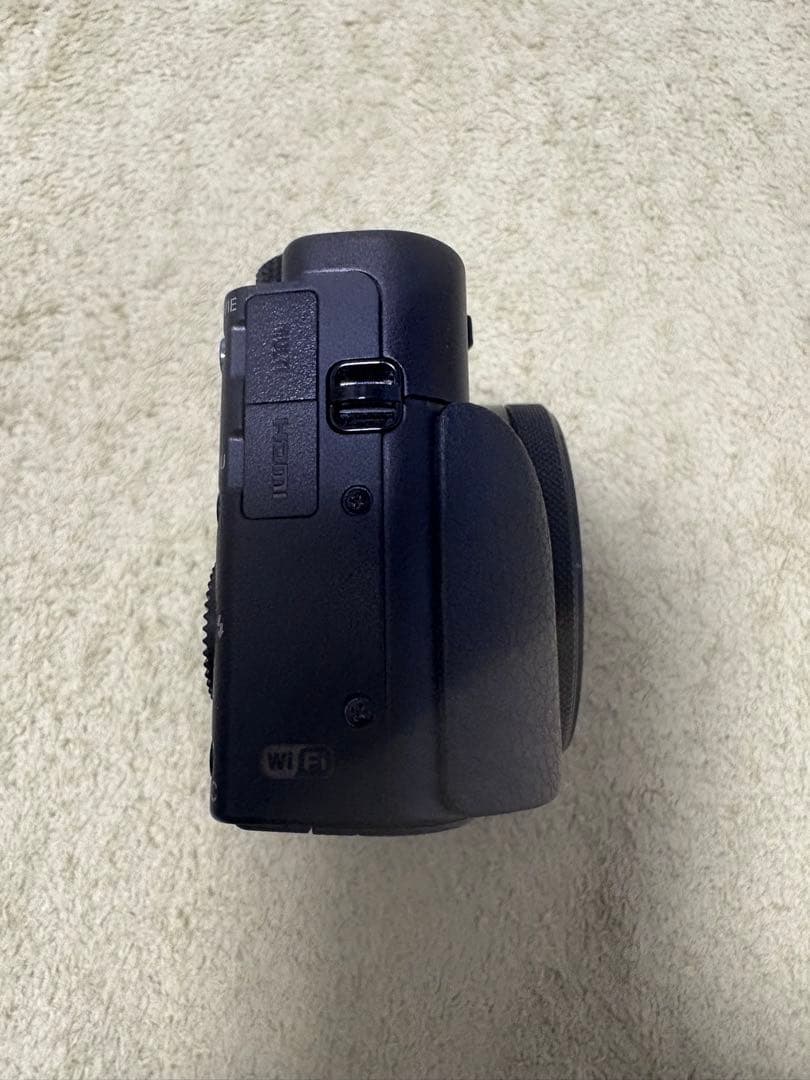 デジタルカメラ SONY Cyber-shot DSC-RX100M5