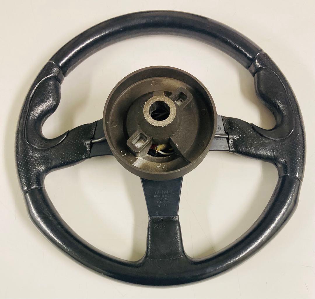 momo モモ ステアリング　ハンドル　35mm ホーンボタン付き