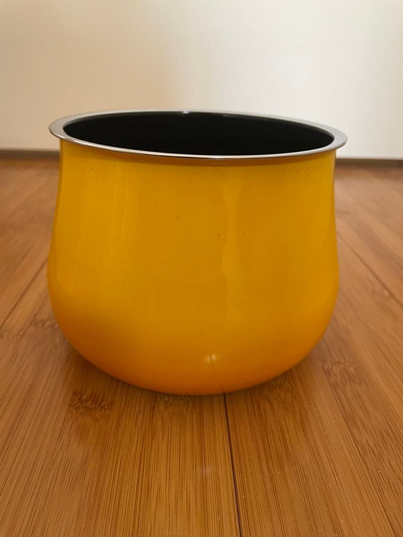 【希少 新品未使用】Silit シラルガン ミルクポット 14cm イエロー