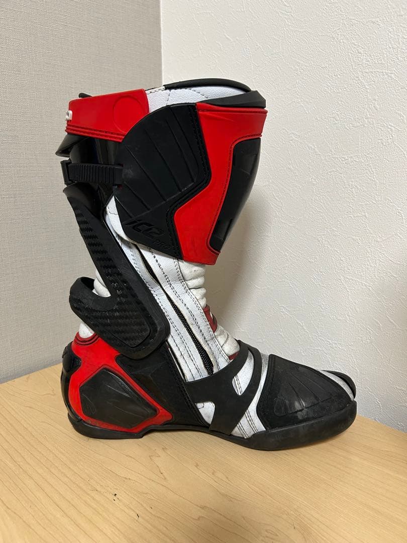 【特価】早い者勝ち！Forma ICE PRO バイクブーツ 赤/黒/白
