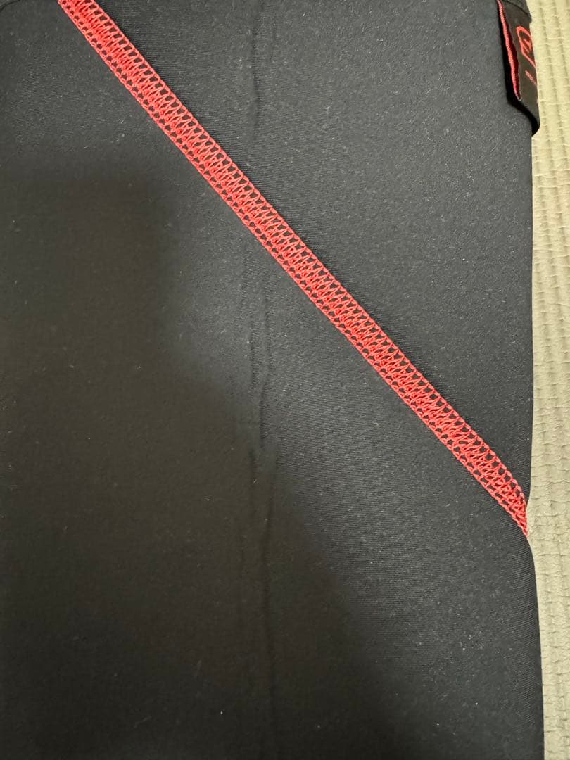 SBD ニースリーブ XLブラック/レッド