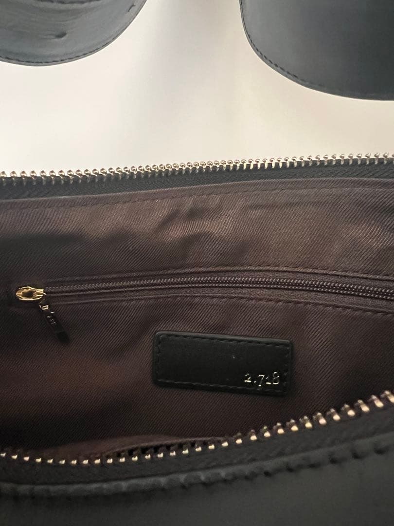 2.718 黒 ハーフムーン型 ショルダーバッグ