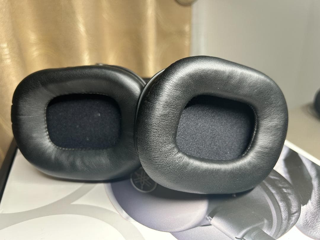 YAMAHA HPH-MT8 プロフェッショナルスタジオモニターヘッドフォン