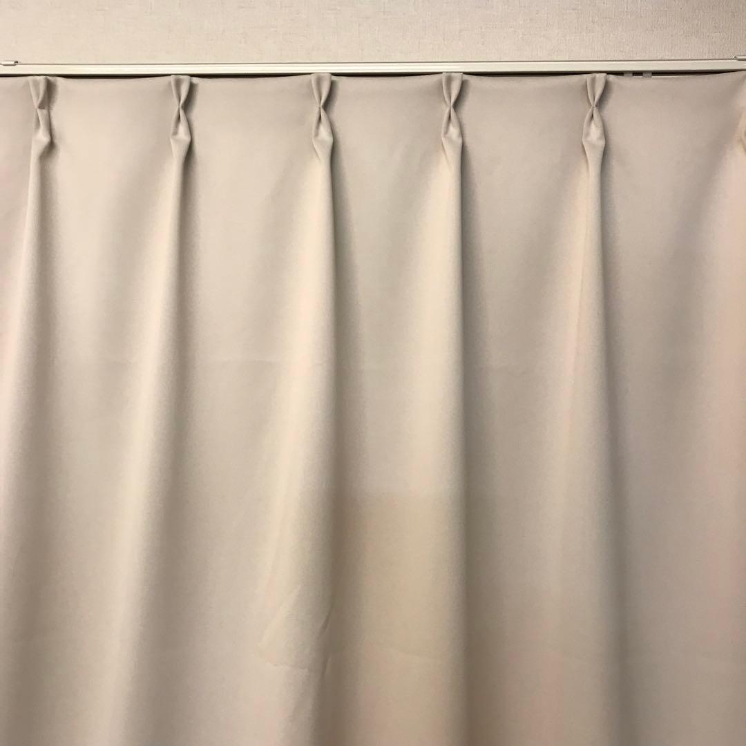遮光カーテン　幅150cm×丈230cm2枚　アイボリー