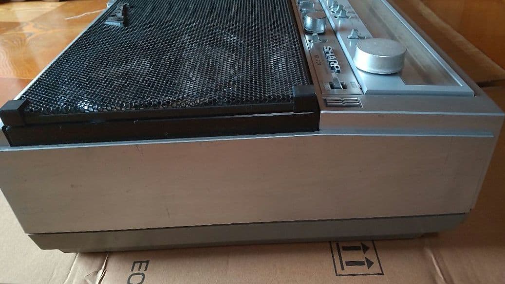 SHARP GF-909 サラブレッド ラジカセ (ジャンク) シャープ