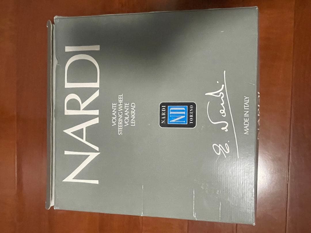 値下げ【NARDI】ナルディ クラシック ウッドステアリング 36Φ 箱あり