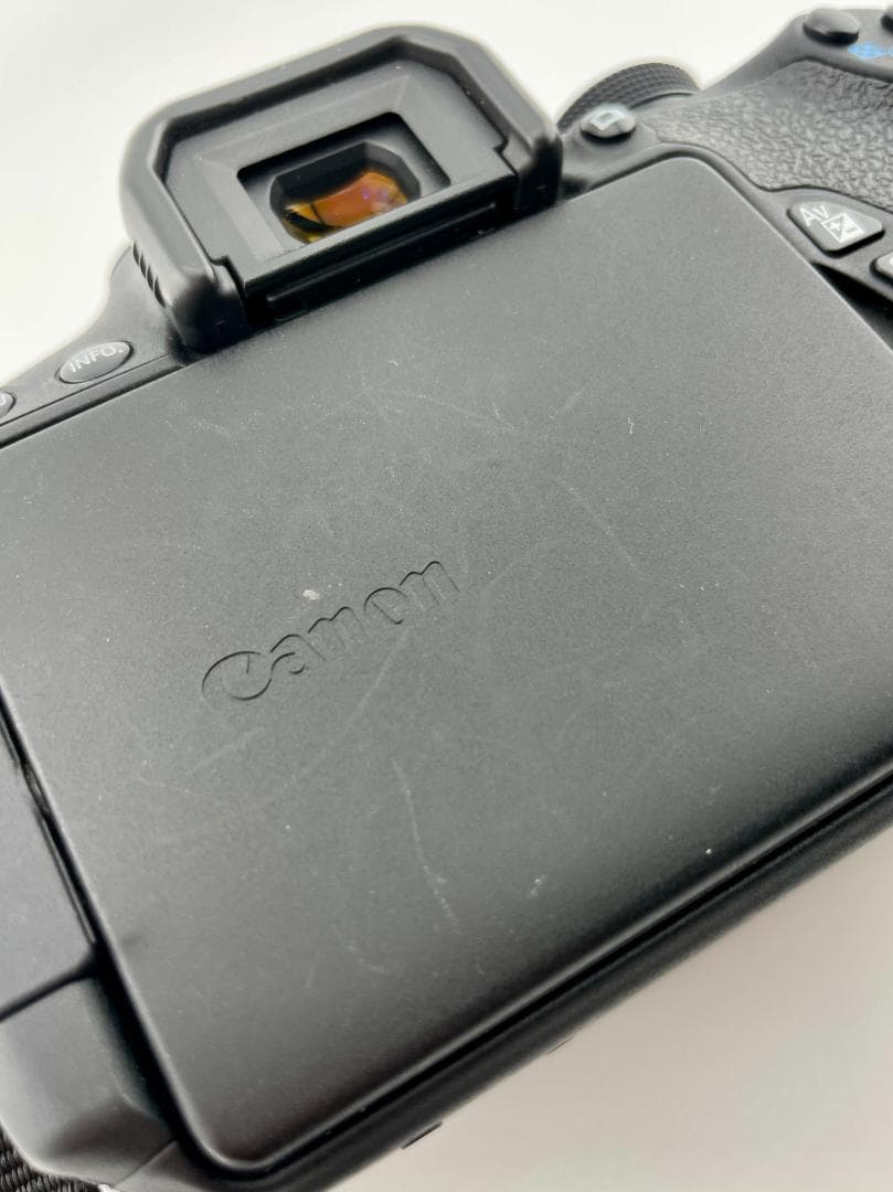 Canon キヤノン EOS Kiss X7i ボディ デジタル一眼レフカメラ