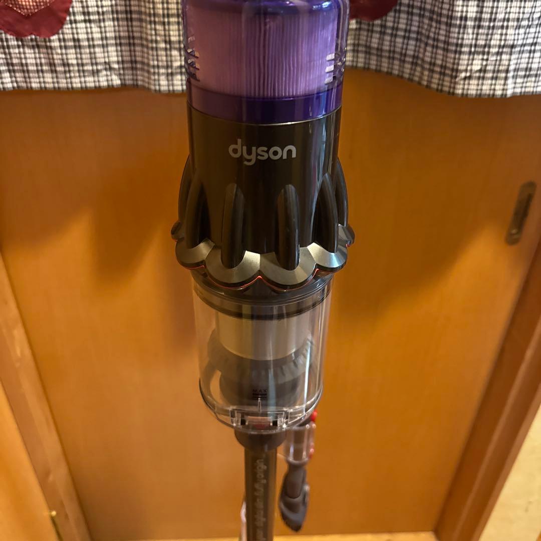 しんdyson‼️デジタルスリムフィラフィ SV18充電スタンド付き