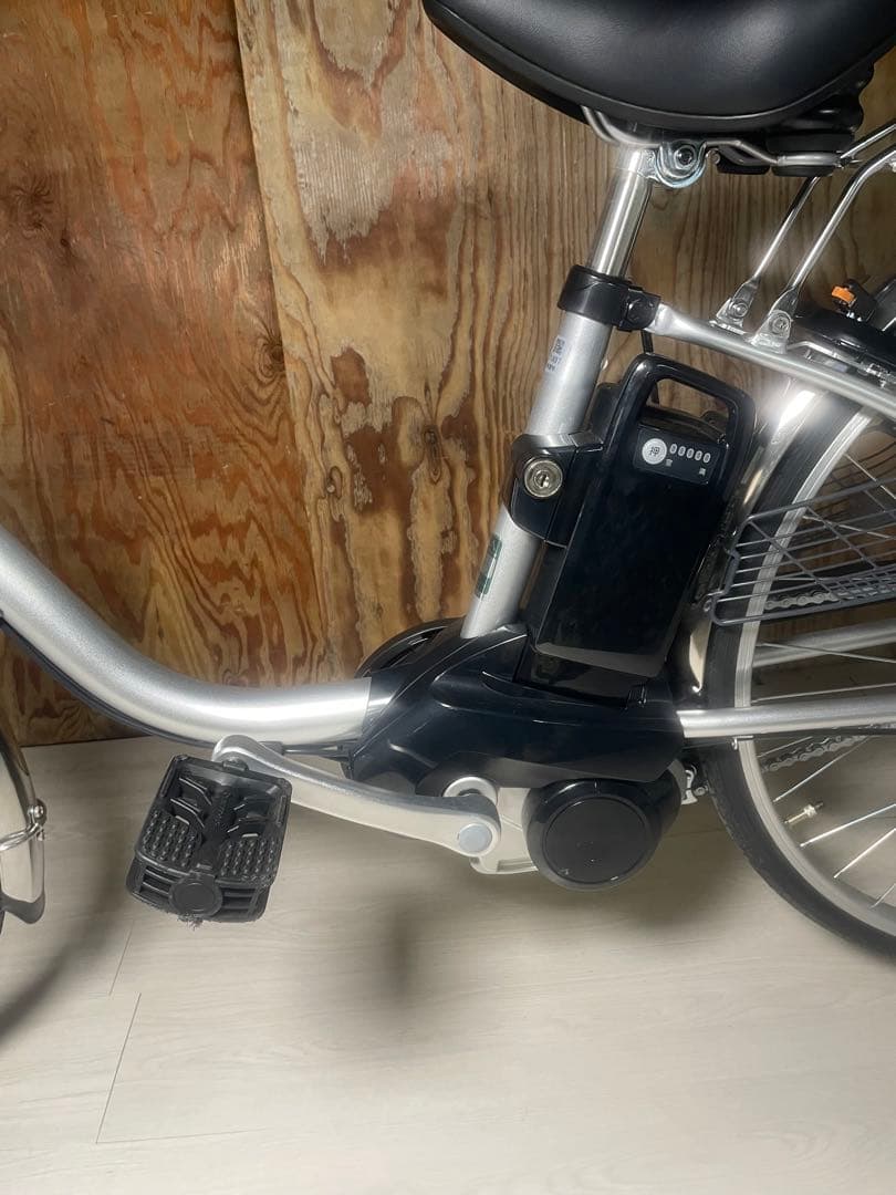 美品 Panasonic 電動自転車 26インチ