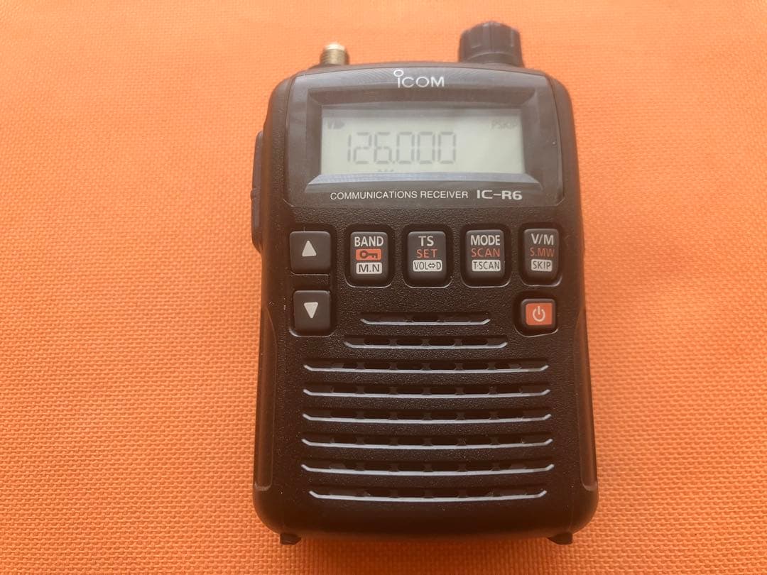 ※最終値下げ【美品です】icom 広帯域ハンディーレシーバー IC-R6