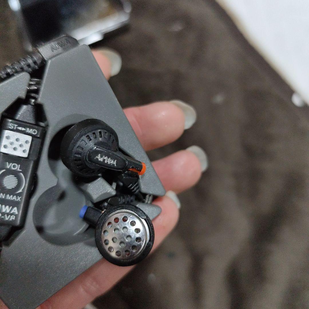 希少 アイワ　AIWA HP-V8イヤフォン 中古