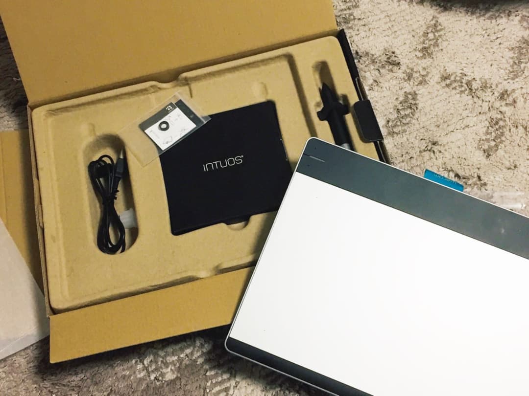 ペンタブレット Wacom