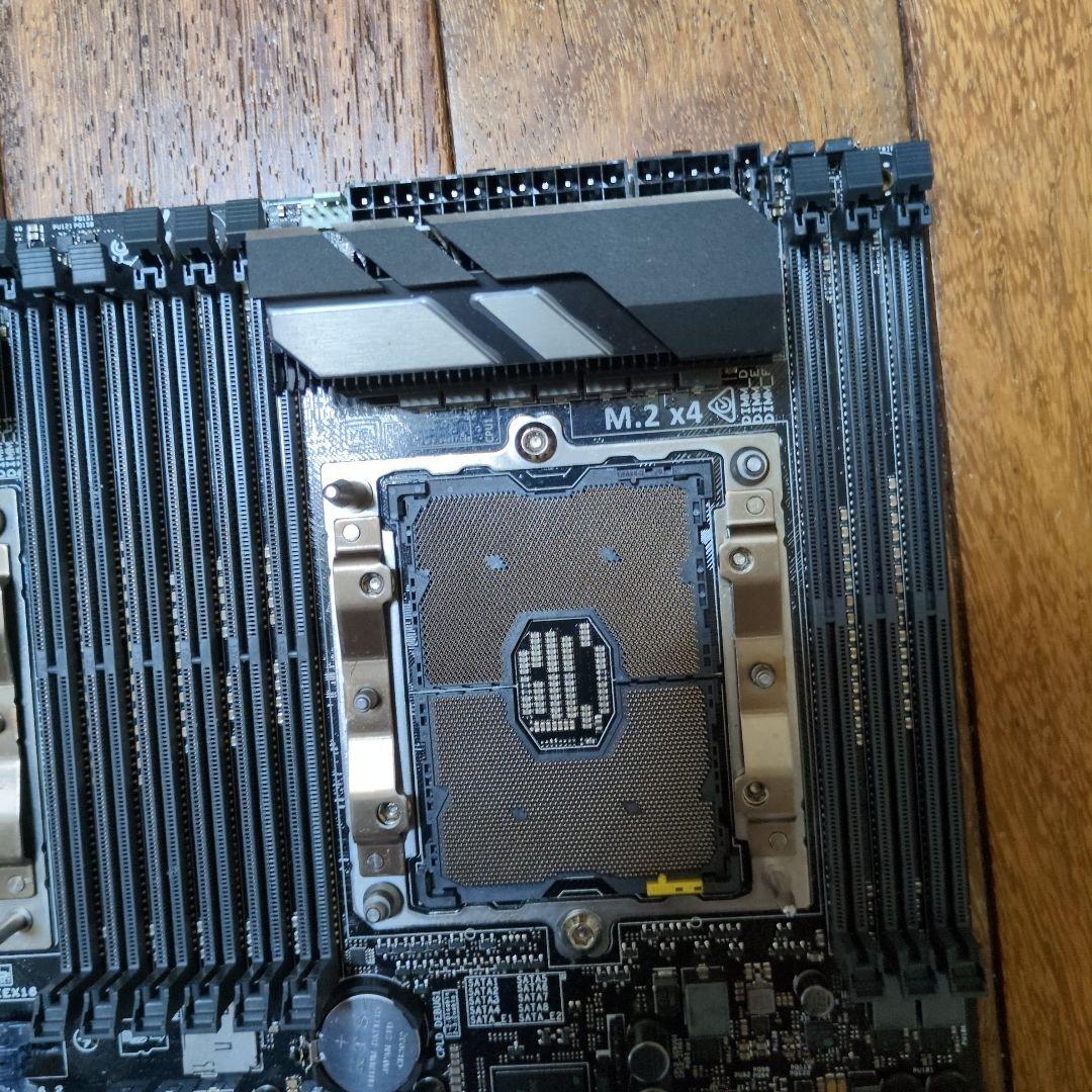 ASUS WS C621E Sage マザーボード