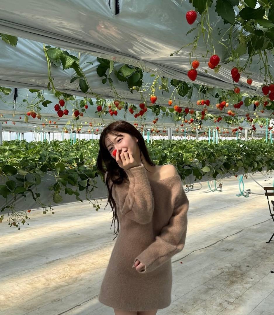 新品未使用　THE TOE ニットワンピース ベージュ