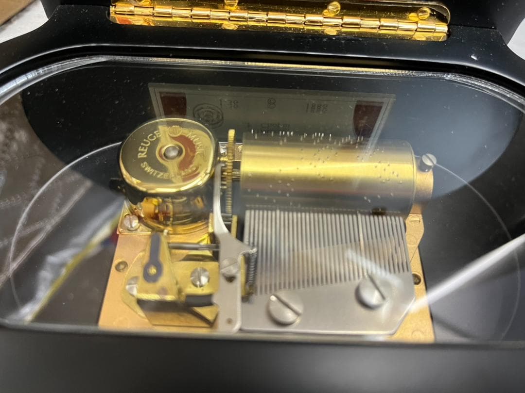 ★美品★ＲＥＵＧＥ　リュージュ　オルゴール　ショパン　36弁　スイス　高級