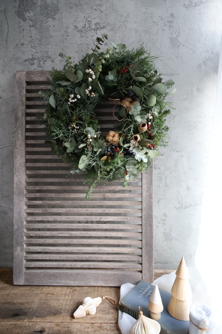 クリスマスリース、ドライフラワー、グリーンリース、針葉樹