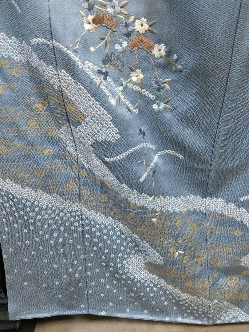 最終値下げ F-295 付け下げ 松 桜 袷 金彩 手刺繍 絞り 正絹 美品