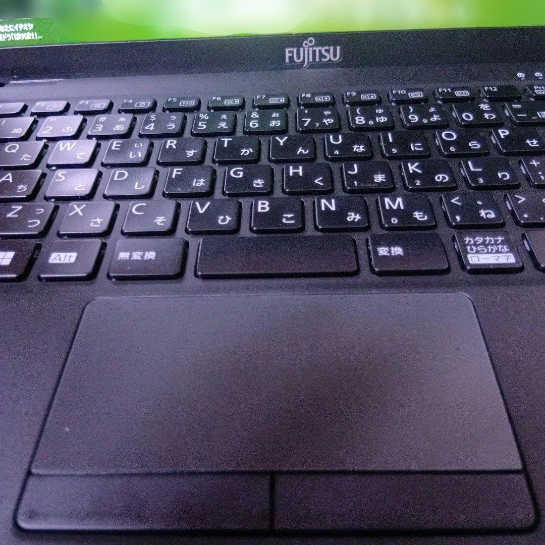 J⑦富士通　ＦＭＶＵ4902E　U9312/k