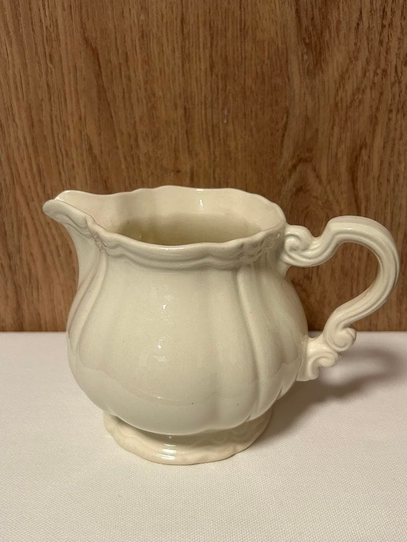フランスアンティーク サルグミンヌ 花リムのクリーマー ピッチャー ミルクポット