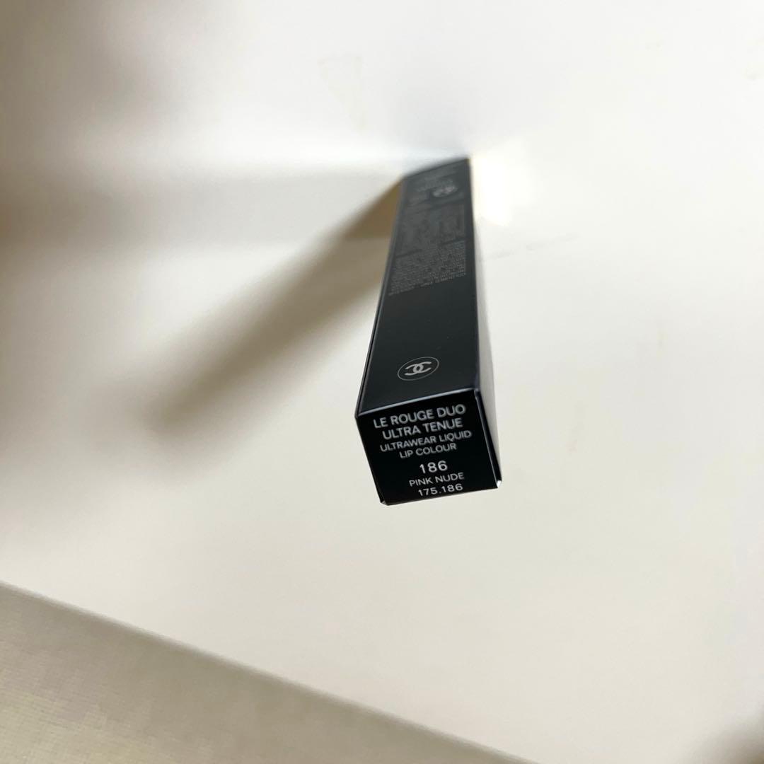シャネルCHANELルルージュデュオウルトラトゥニュ186ピンクヌード　リップ