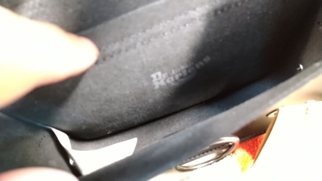 Dr. Martens　ドクターマーチン　ショルダーバッグ