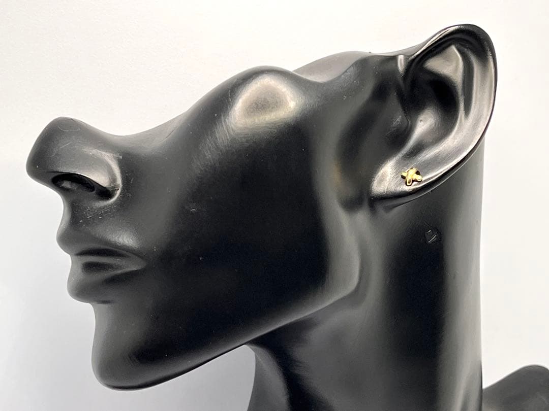 c920 ティファニー　クロス　ステッチ　AU750 k18 YG ピアス　片耳