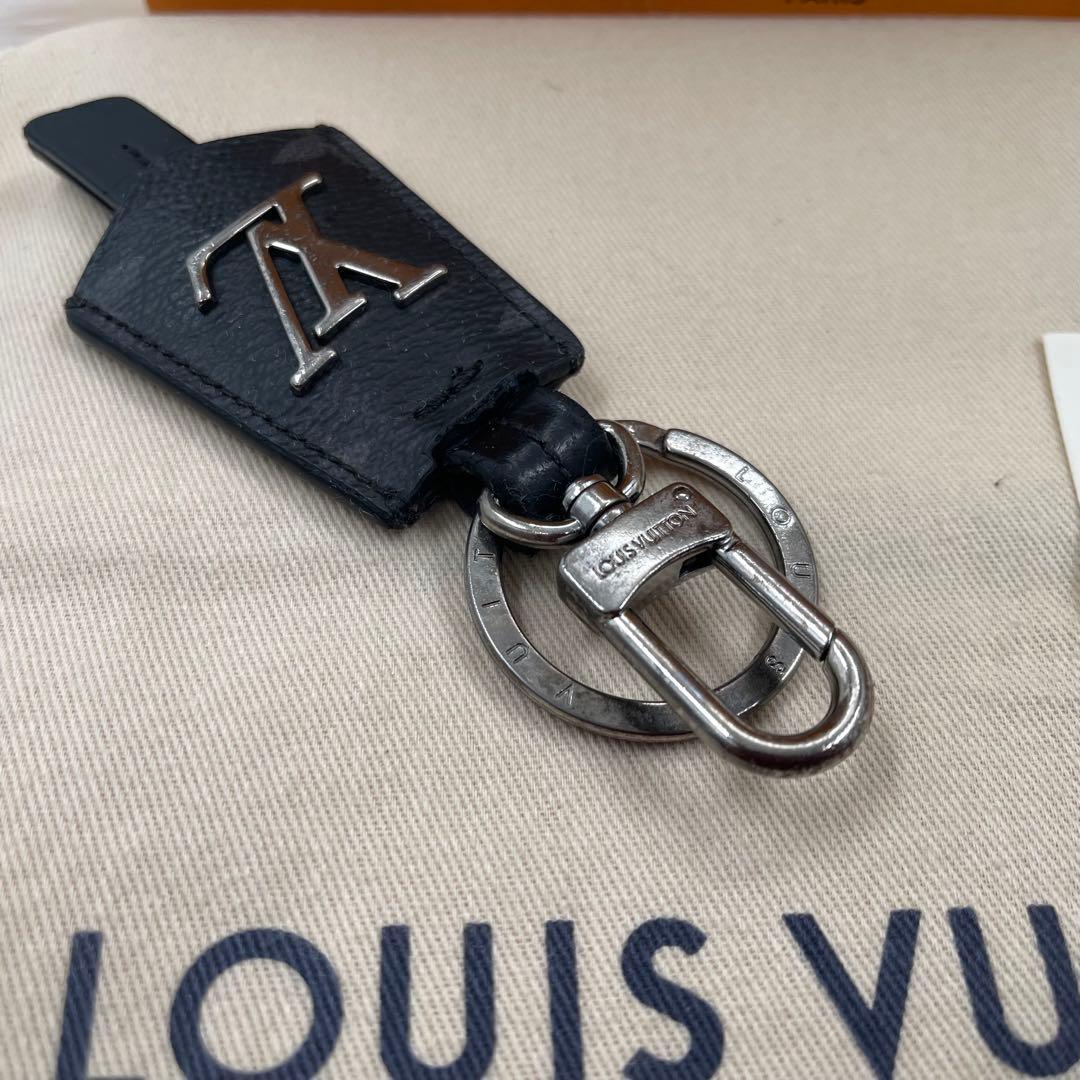 ルイヴィトン キーホルダー キーリング クロッシュ クレ チャーム　750