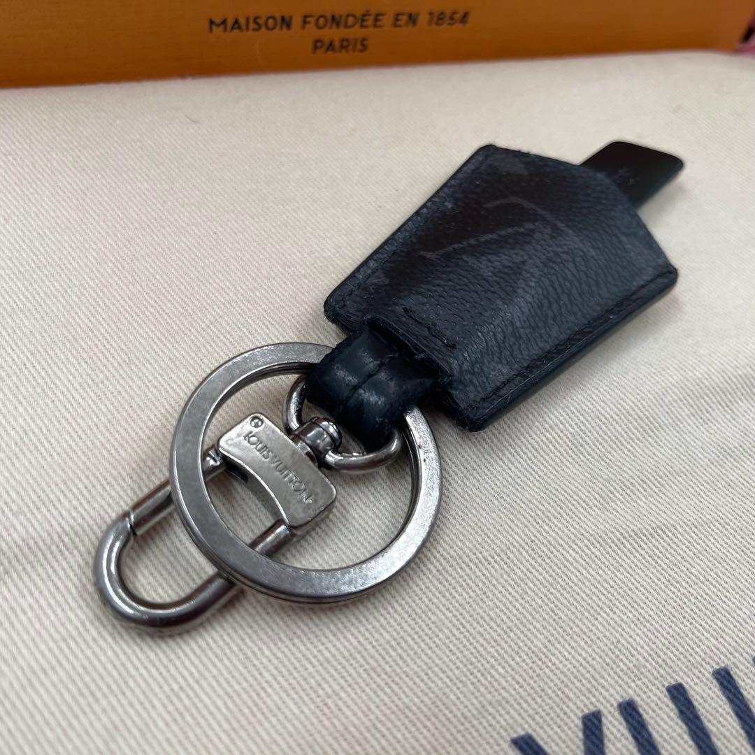 ルイヴィトン キーホルダー キーリング クロッシュ クレ チャーム　750