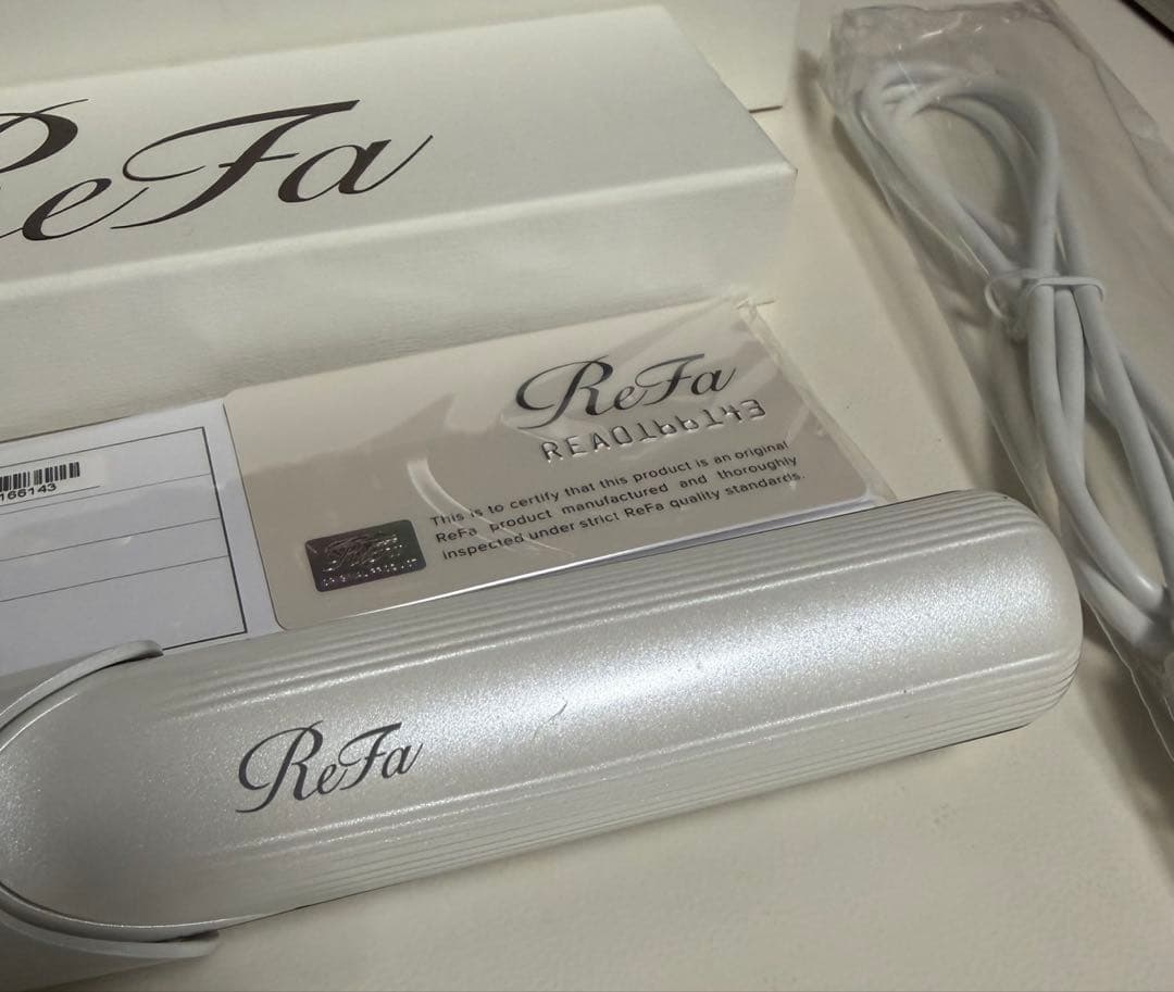 Refa リファ FINGER IRON フィンガーアイロン ホワイト