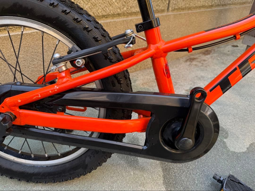 新学期セール16インチ子供車 キッズバイク　MTBトレック Precaliber