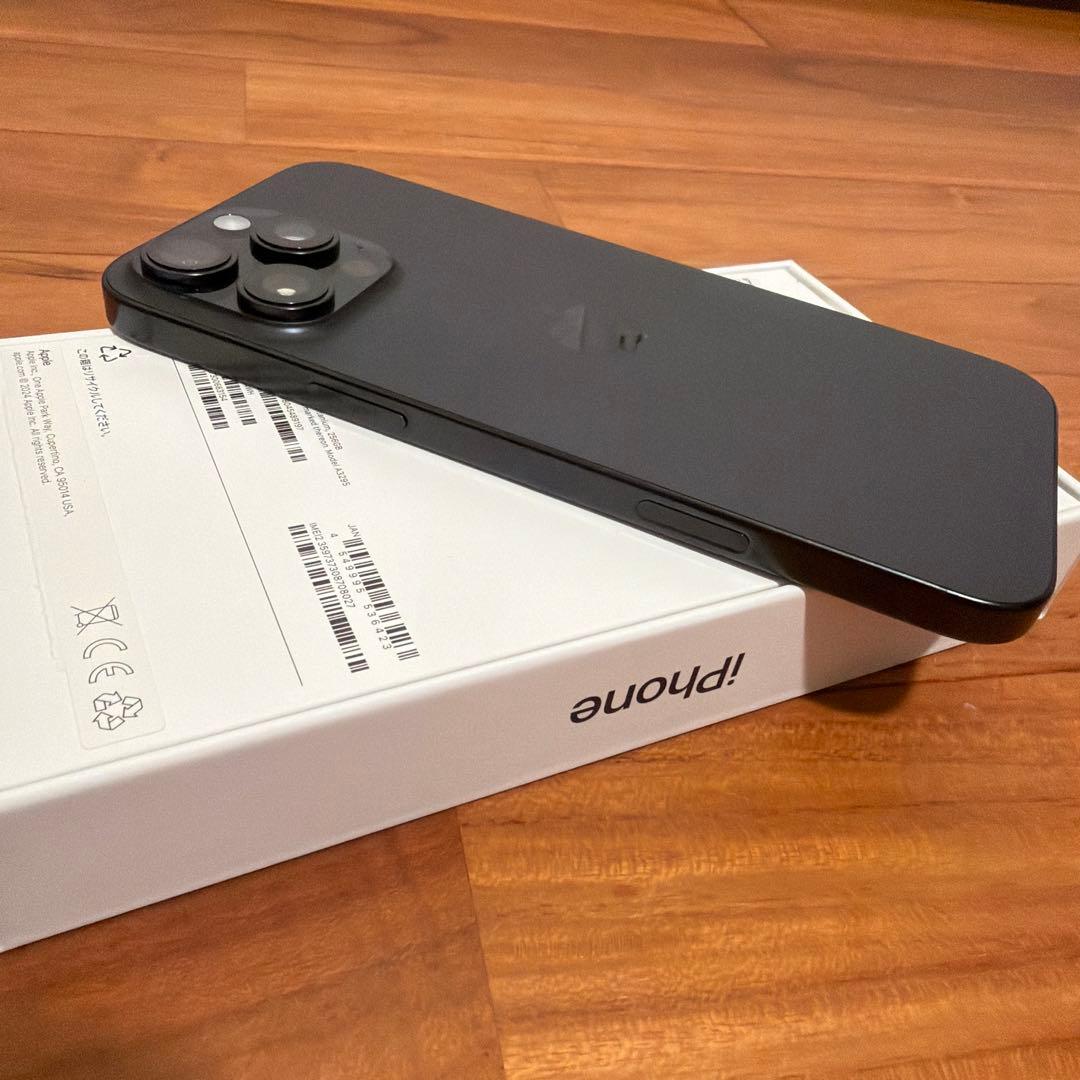 Apple iPhone 16 Pro MAX 256GBブラックSIMフリー